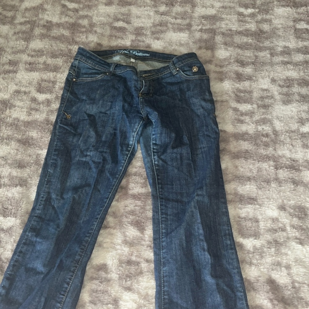 apple bottom jeans!!
